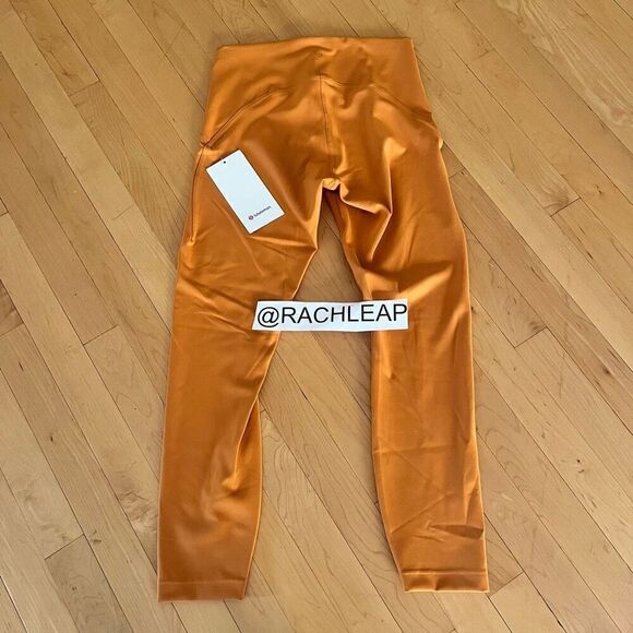 Women Lululemon InStill High-Rise Tight 25" Size 8 - Picture 6 of 6